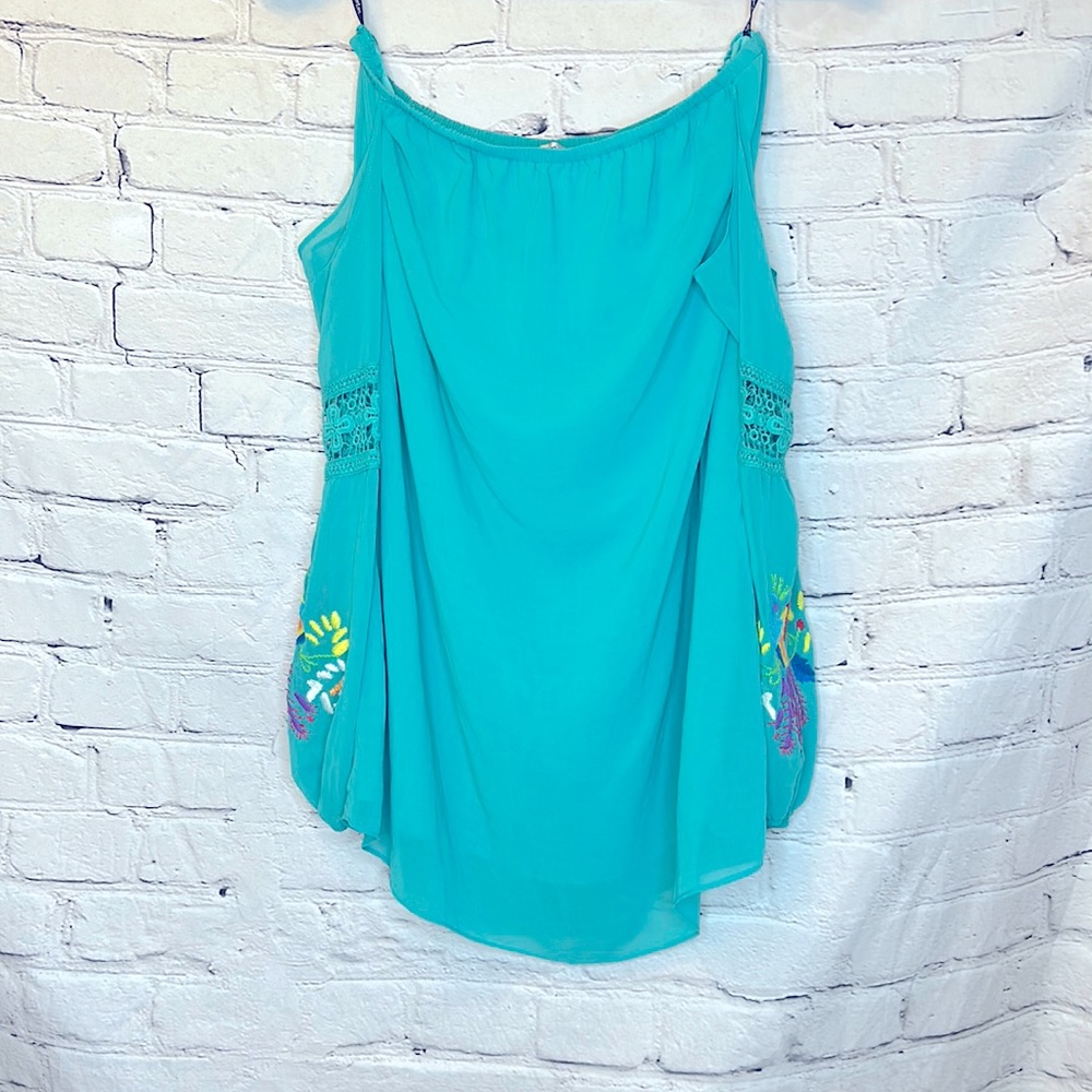 Va Va Joy Han Teal Blue Embroidered Cold Shoulder Long Sleeve Blouse Size Small
